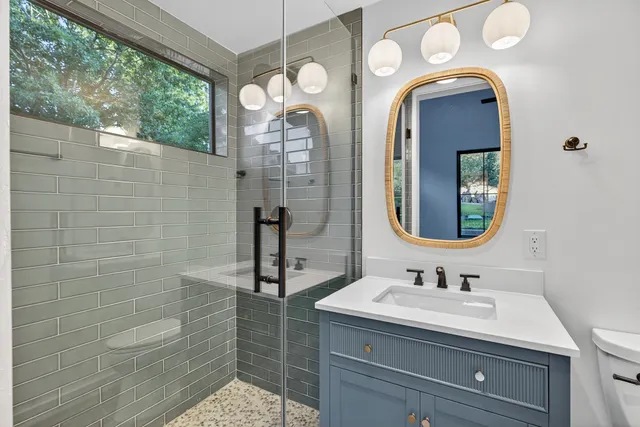 $4,200 | 308 Mountain View, Sunrise Beach, TX 78643