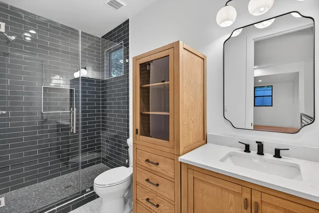 $4,200 | 308 Mountain View, Sunrise Beach, TX 78643