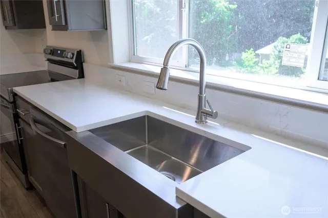 $440,000 | 45332 Limestone Street, Concrete, WA 98237