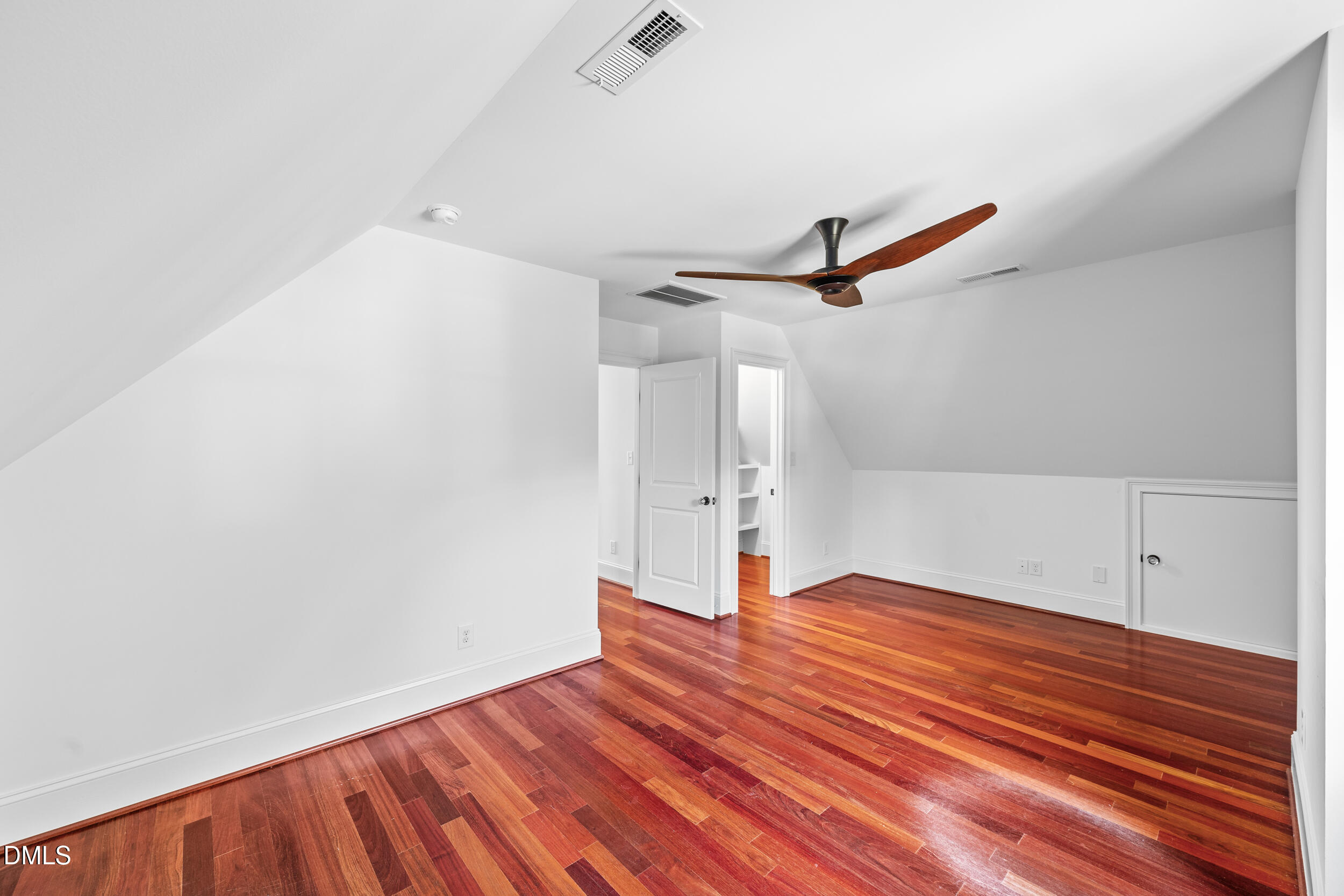 3100 Raymond Street Raleigh, NC 27607 - Photo 40 of 49 37_37 -3100 raymont st, interior