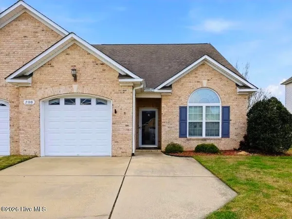 $253,000 | 2108 Dovedale Drive, Unit B, Greenville, NC 27834