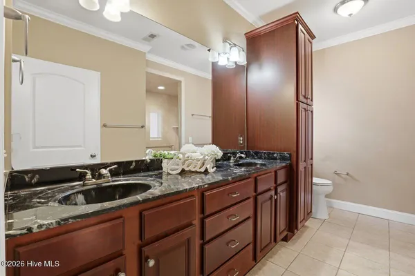 $253,000 | 2108 Dovedale Drive, Unit B, Greenville, NC 27834