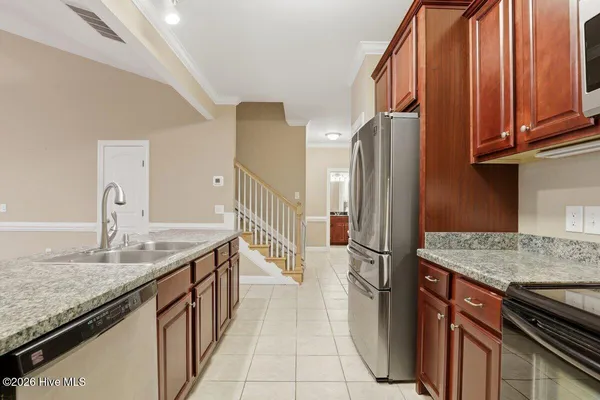 $253,000 | 2108 Dovedale Drive, Unit B, Greenville, NC 27834
