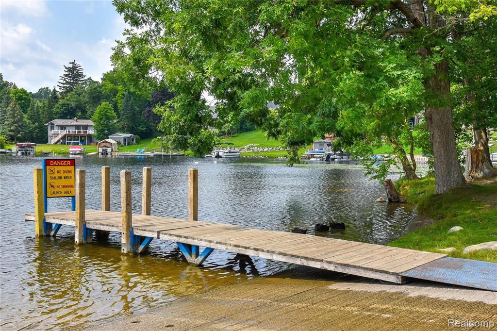 0 Pine Tree Road Waterford, MI 48327 - Photo 49 of 55 Gallery Image 49