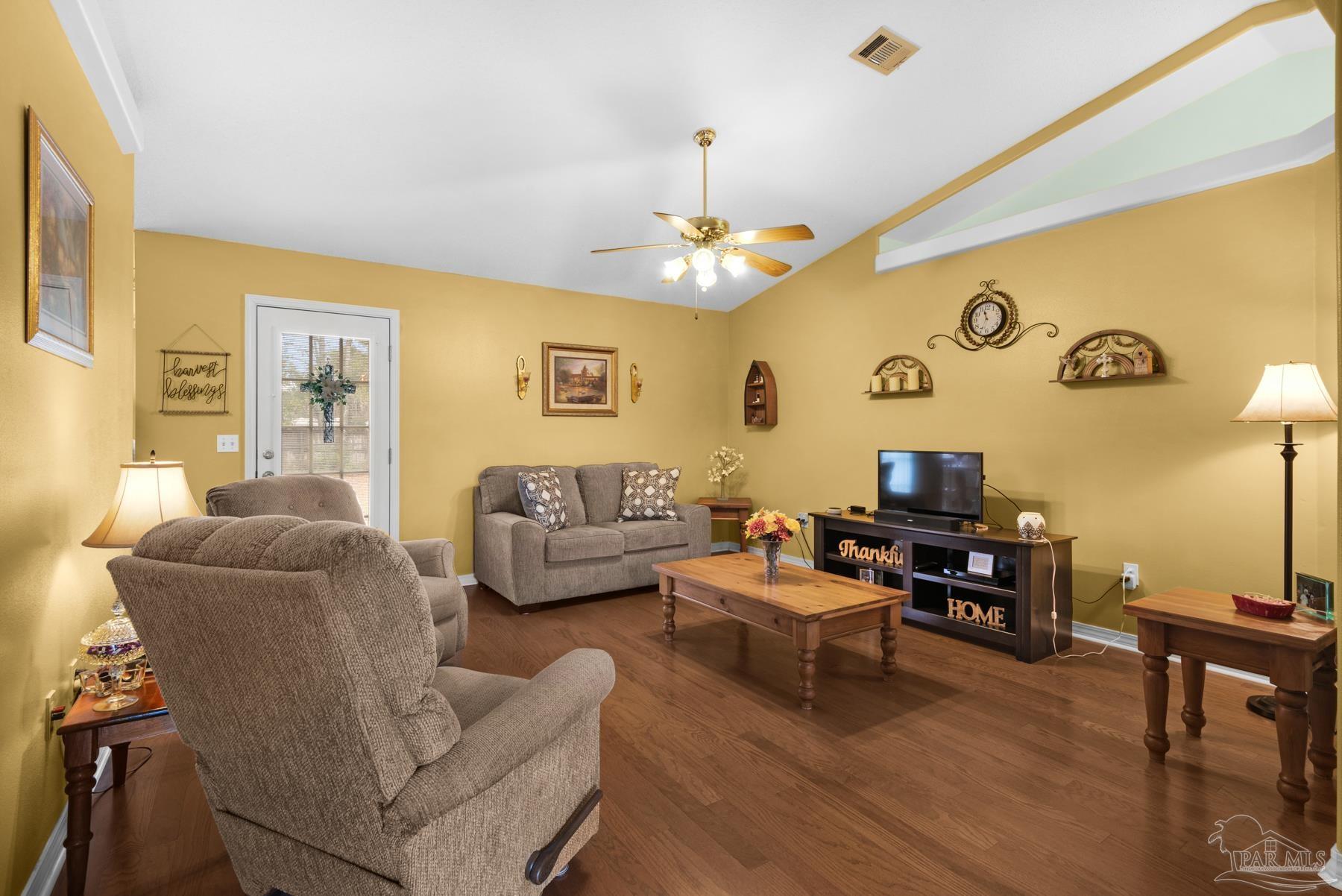 6224 Hunters Ridge Drive Milton, FL 32570 - Photo 17 of 65 Gallery Image 17