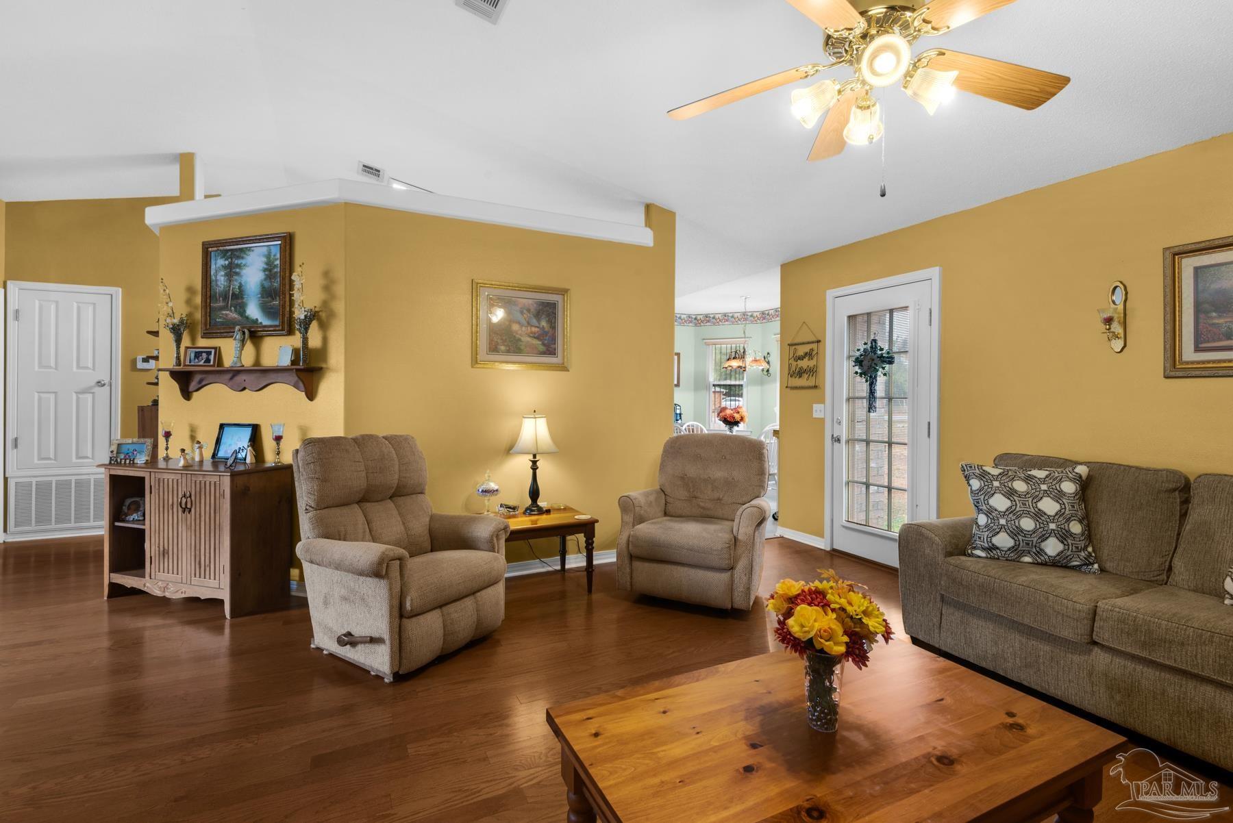 6224 Hunters Ridge Drive Milton, FL 32570 - Photo 21 of 65 Gallery Image 21