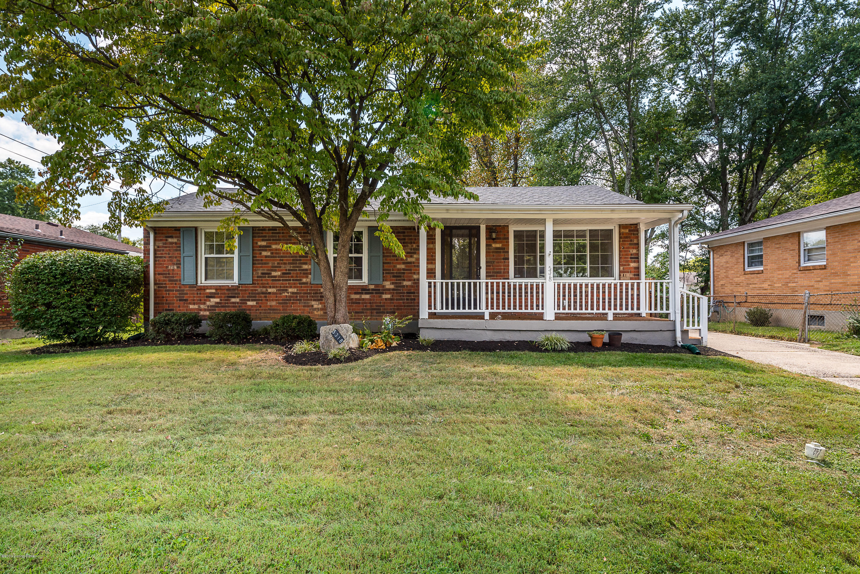 5318 Red Fern Road Louisville, KY 40218 - Photo 1 of 24 5318 Red Fern