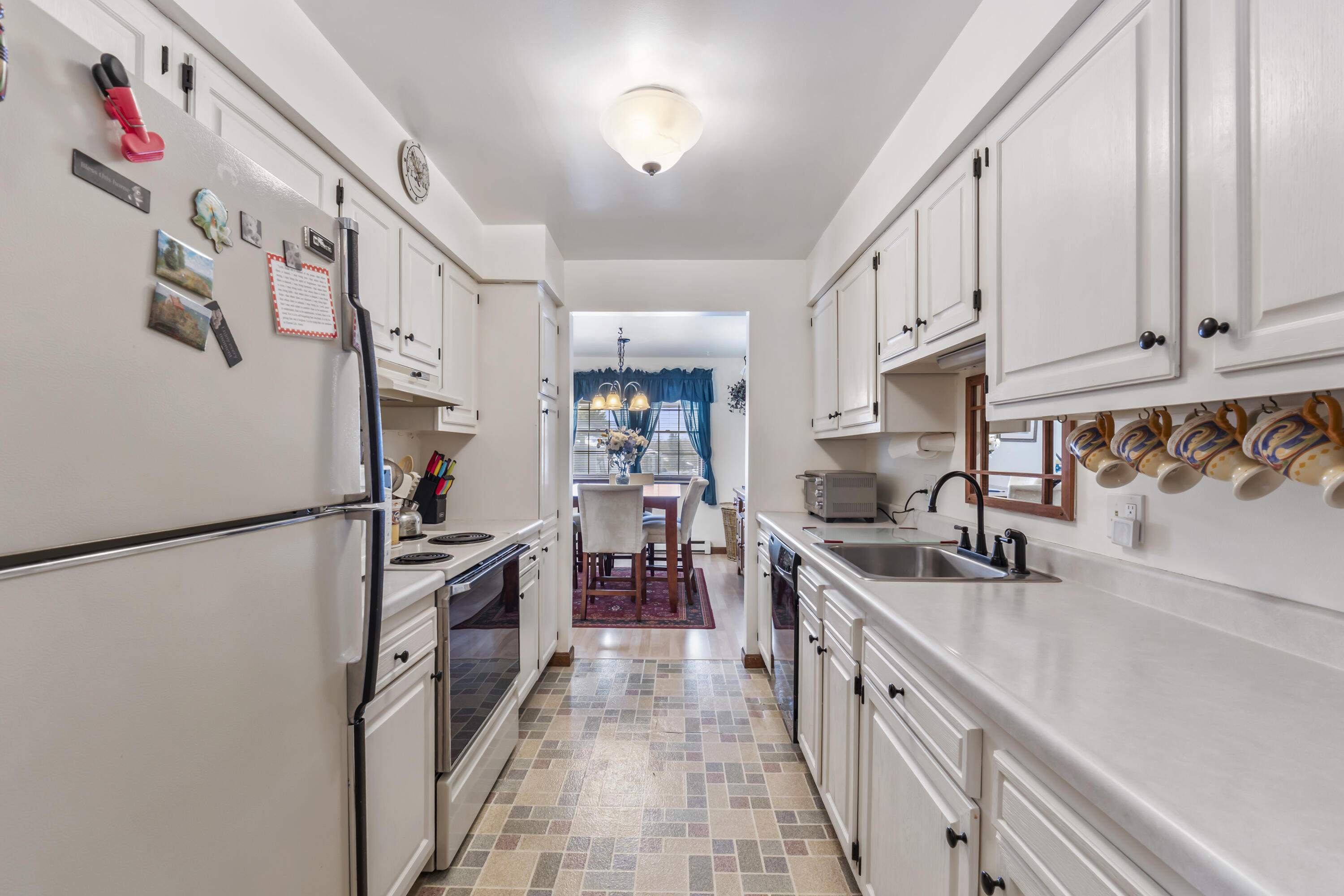 600 Riverside Drive, Unit 18 Augusta, ME 04330 - Photo 10 of 56 600 Riverside Dr #18_110