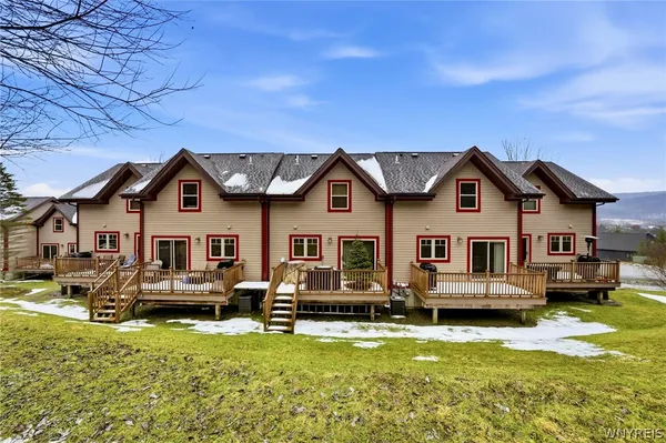 $475,000 | 2 Mountainview, Ellicottville, NY 14731