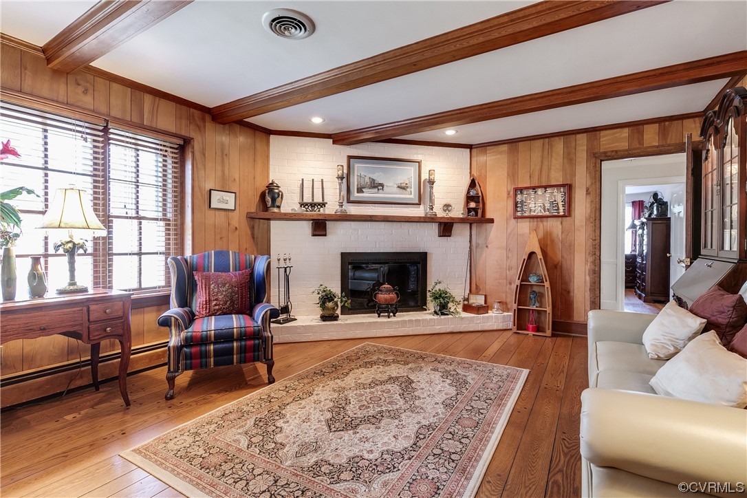 1430 Bloomfield Road Richmond, VA 23225 - Photo 20 of 47 a living room with furniture and a fireplace