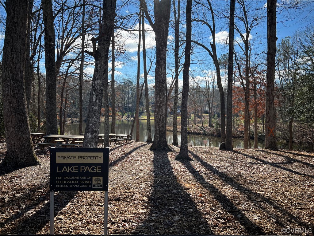 1430 Bloomfield Road Richmond, VA 23225 - Photo 45 of 47 a view of a back yard of the house