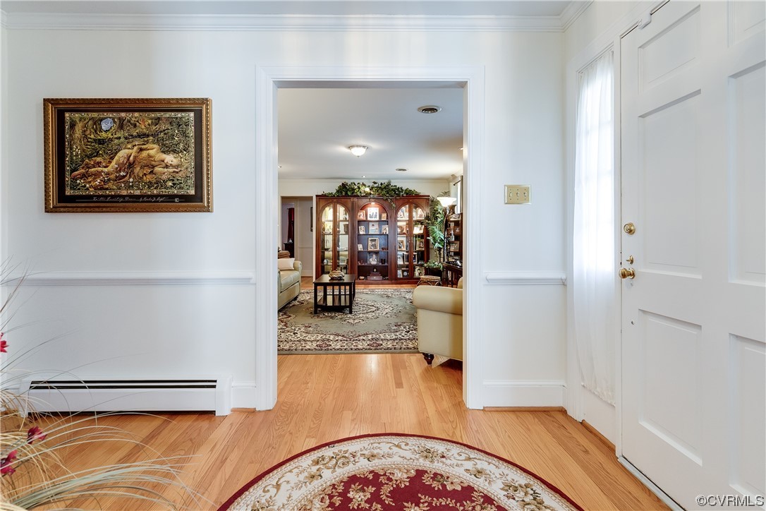1430 Bloomfield Road Richmond, VA 23225 - Photo 6 of 47 a view of a living room and hardwood floor
