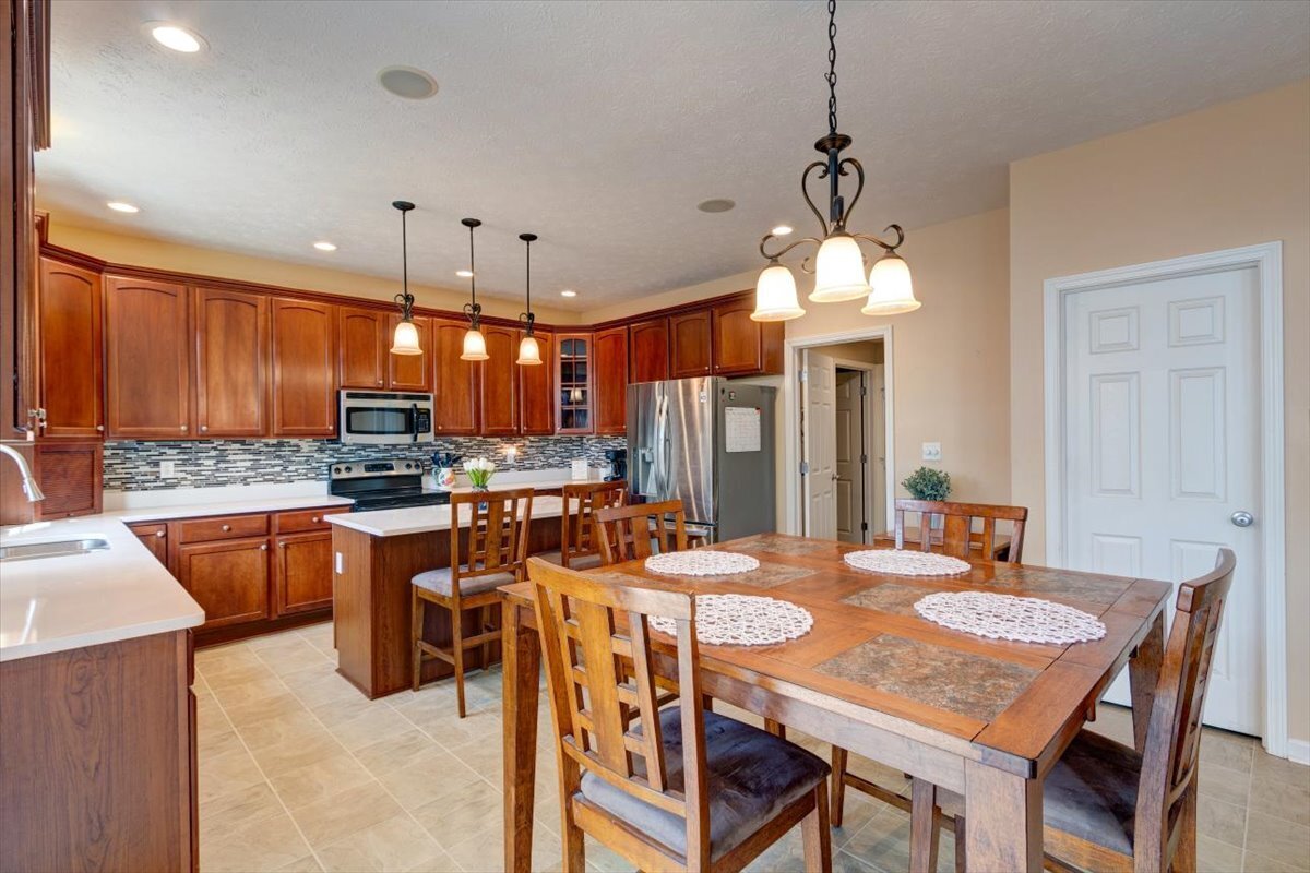 2260 Bluewing Road Greenwood, IN 46143 - Photo 14 of 63 Gallery Image 14