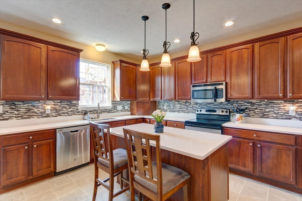 2260 Bluewing Road Greenwood, IN 46143 - Photo 18 of 63 Gallery Image 18