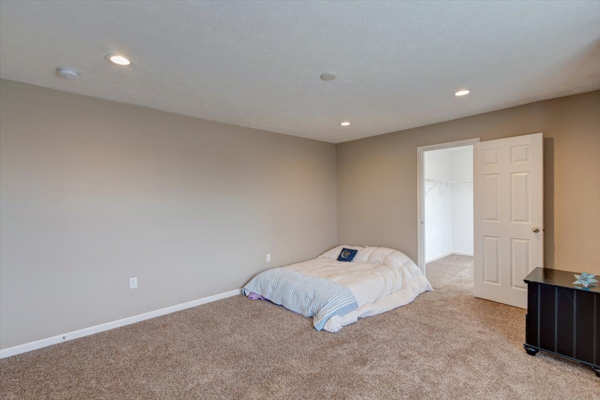 2260 Bluewing Road Greenwood, IN 46143 - Photo 48 of 63 Gallery Image 48