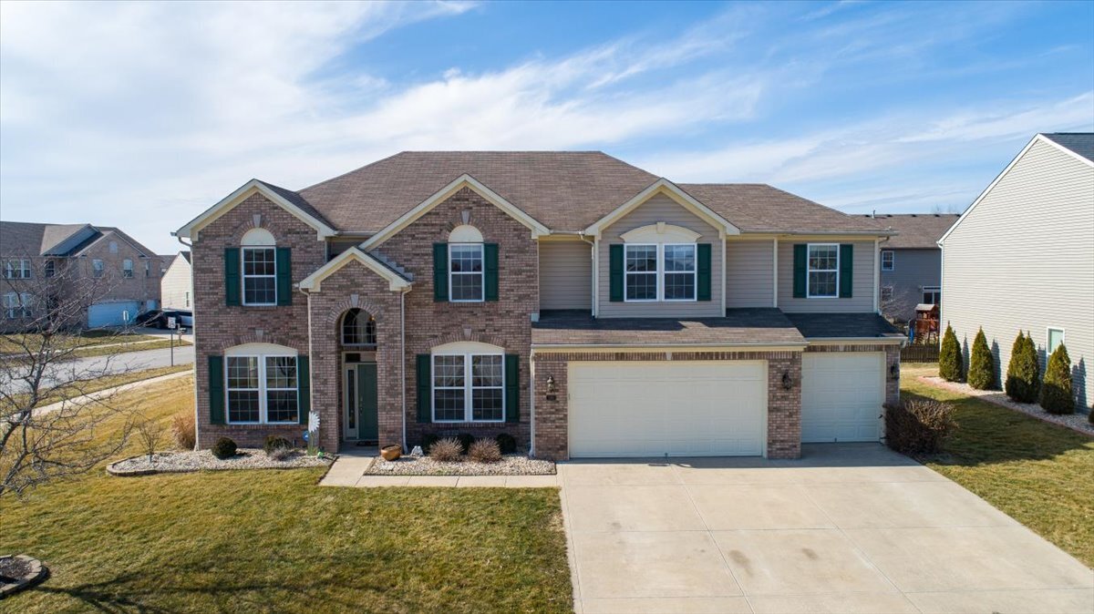 2260 Bluewing Road Greenwood, IN 46143 - Photo 61 of 63 Gallery Image 61