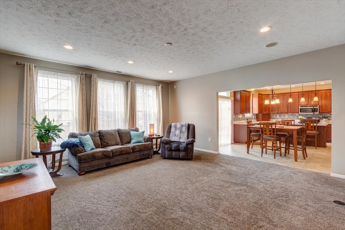 2260 Bluewing Road Greenwood, IN 46143 - Photo 8 of 63 Gallery Image 8