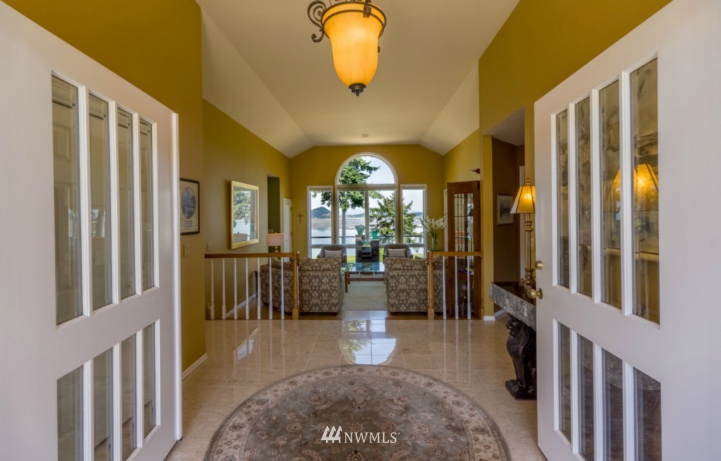 3348 Green Road Oak Harbor, WA 98277 - Photo 5 of 25 Gallery Image 5