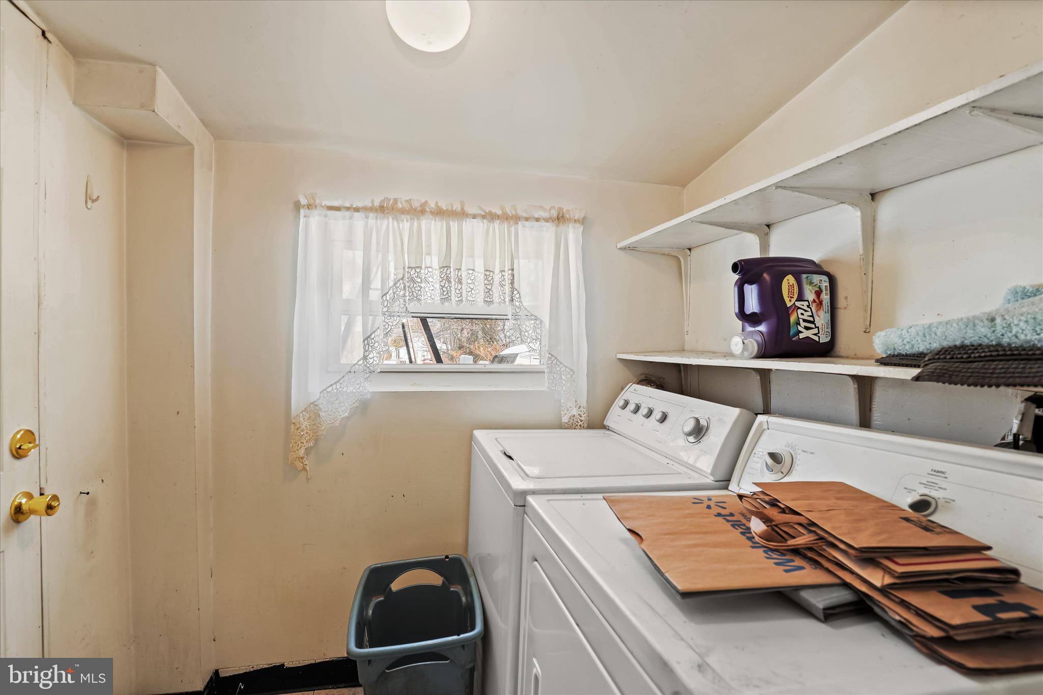 8215 Bon Air Road Baltimore, MD 21234 - Photo 7 of 19 a utility room with dryer and washer