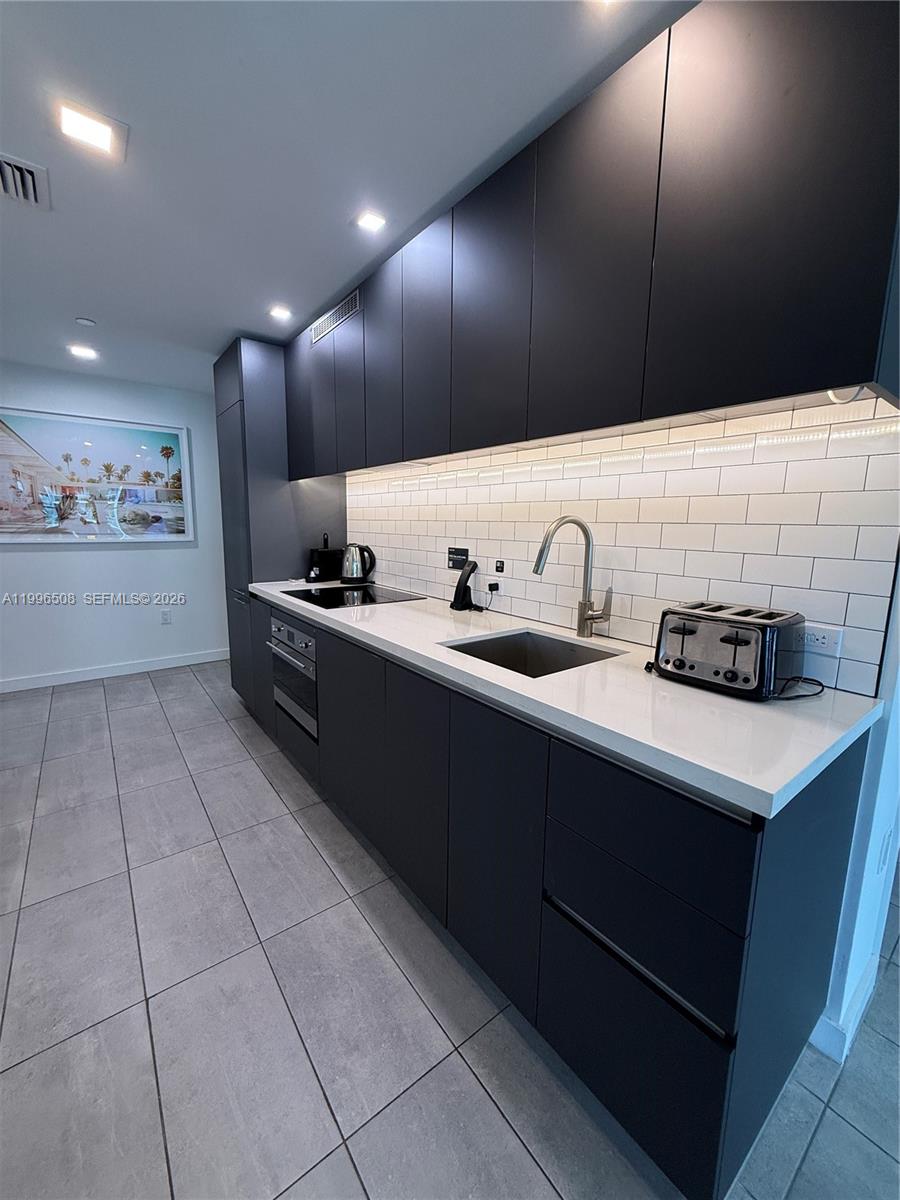 227 Northeast 2nd Street, Unit 2911 Miami, FL 33132 - Photo 20 of 35