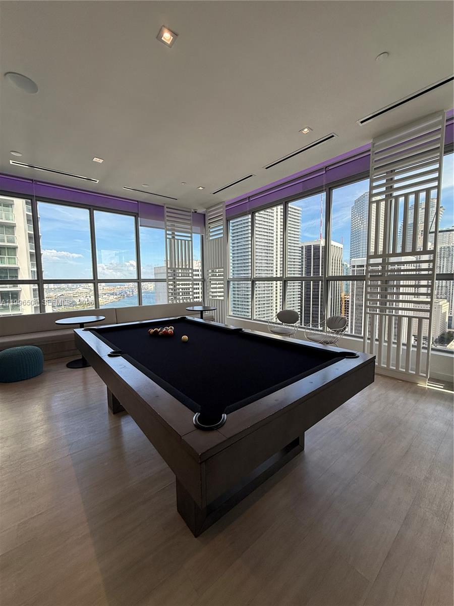 227 Northeast 2nd Street, Unit 2911 Miami, FL 33132 - Photo 29 of 35