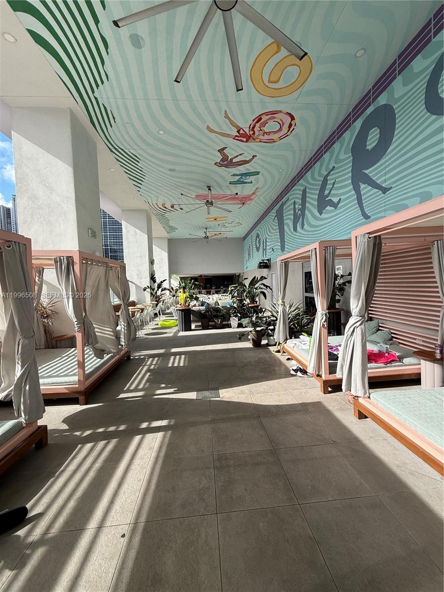 227 Northeast 2nd Street, Unit 2911 Miami, FL 33132 - Photo 31 of 35