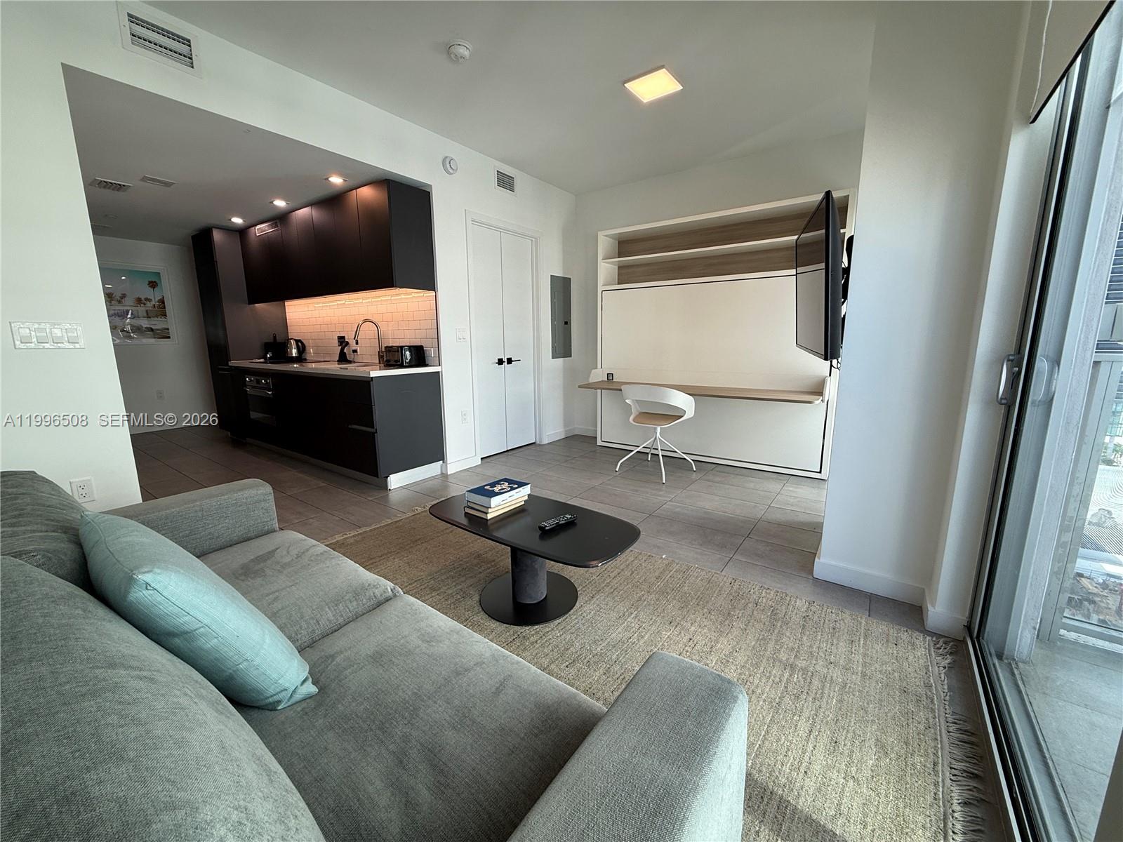 227 Northeast 2nd Street, Unit 2911 Miami, FL 33132 - Photo 9 of 35