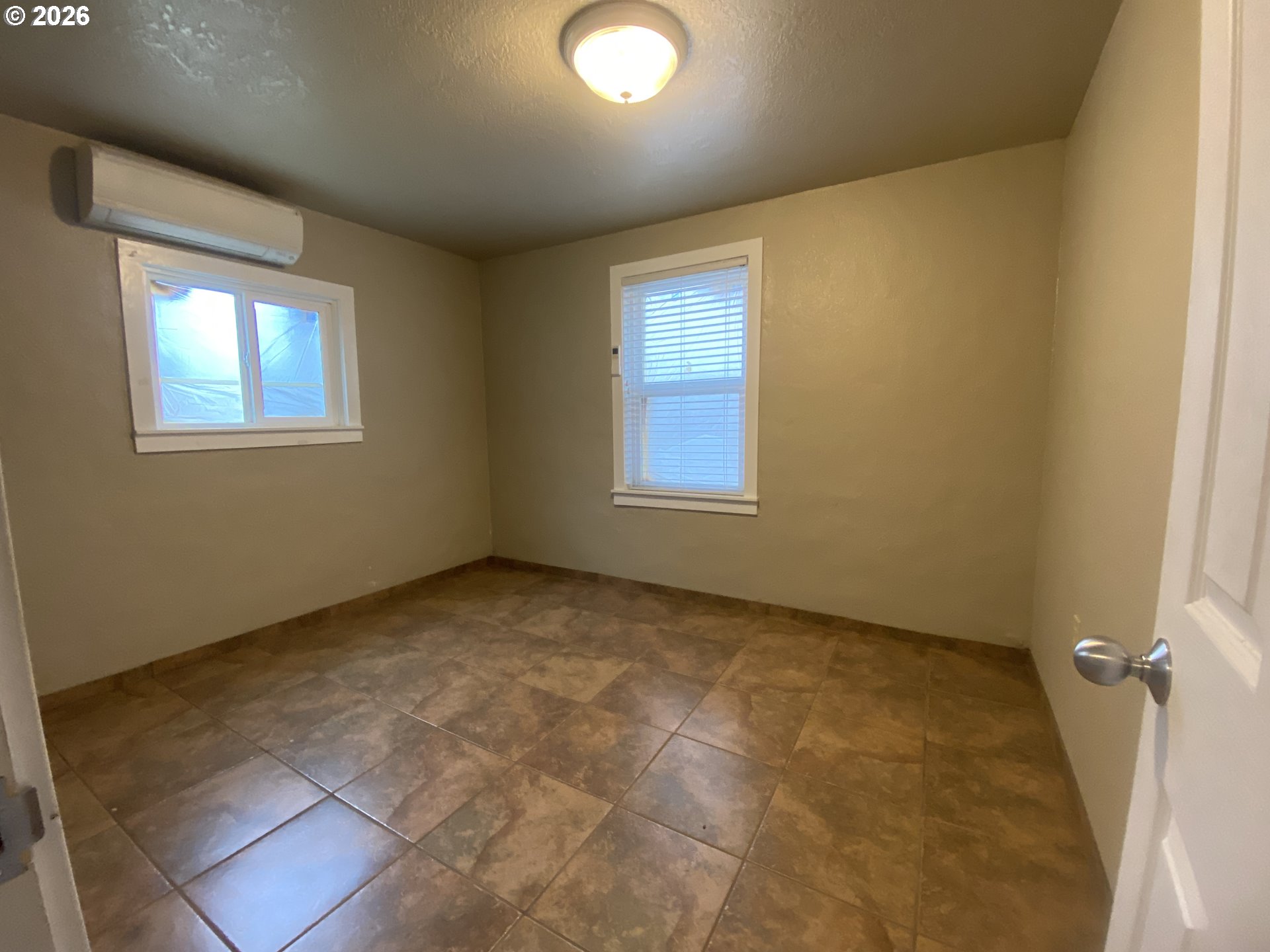 20446 Abiqua Road Northeast Scotts Mills, OR 97375 - Photo 4 of 15