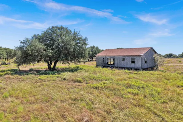 $250,250 | 1 County Road 1255, Lampasas, TX 76550