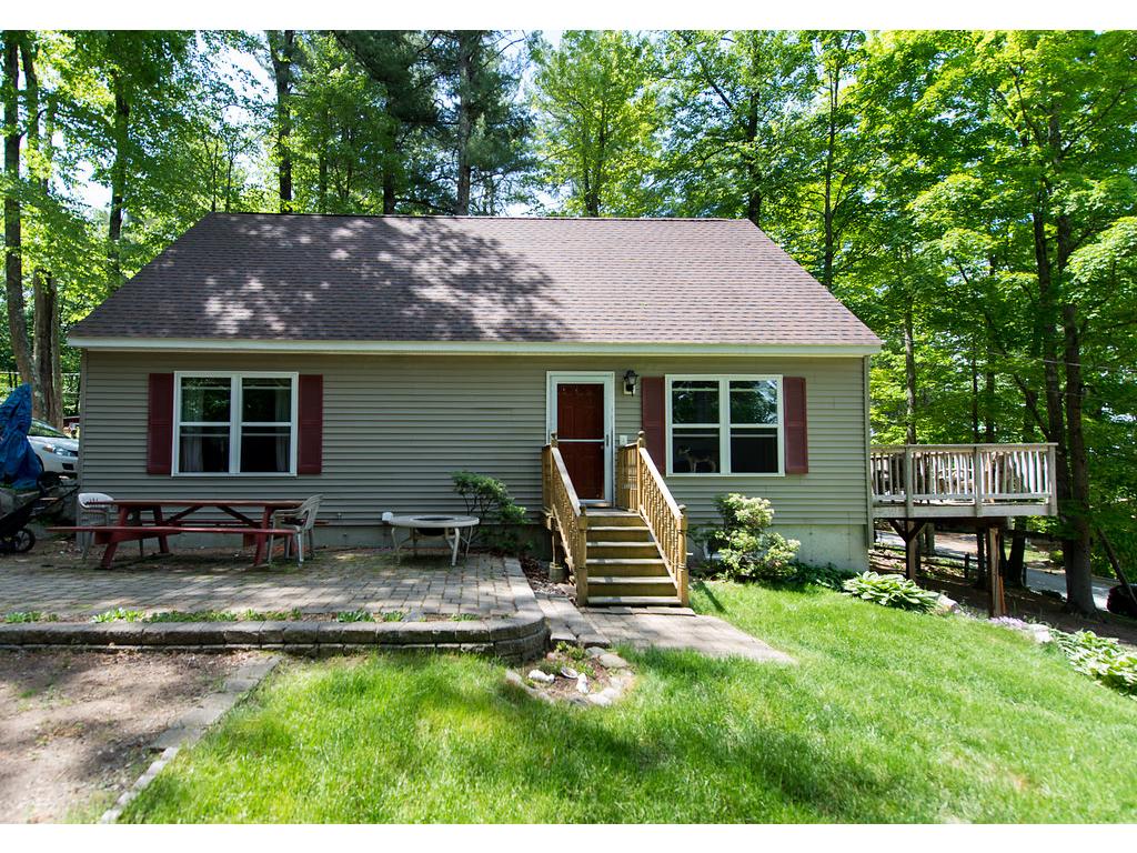 11 Woodlawn Road Raymond, NH 03077 - Photo 33 of 36 Gallery Image 33