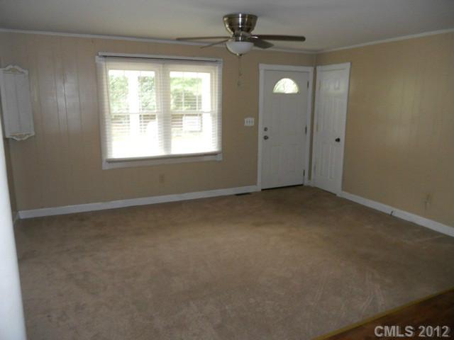 1013 Kiser Road Bessemer City, NC 28016 - Photo 2 of 16
