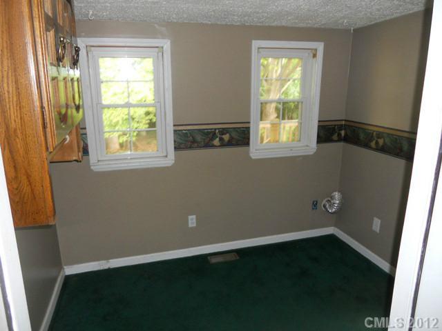 1013 Kiser Road Bessemer City, NC 28016 - Photo 14 of 16