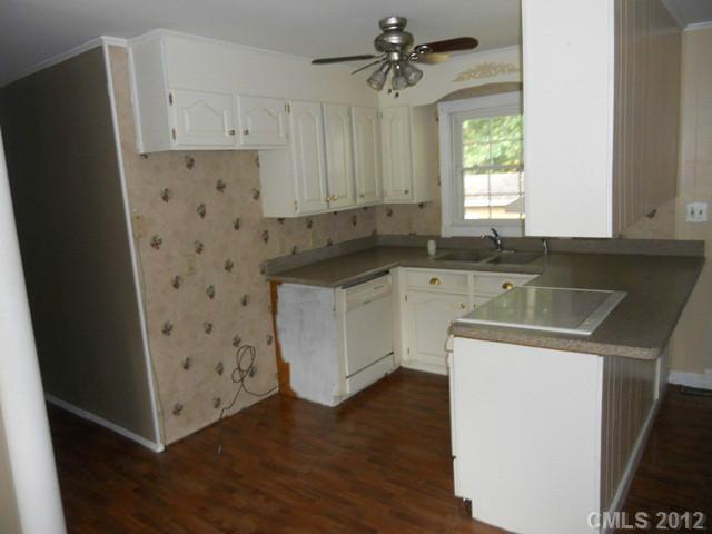 1013 Kiser Road Bessemer City, NC 28016 - Photo 7 of 16
