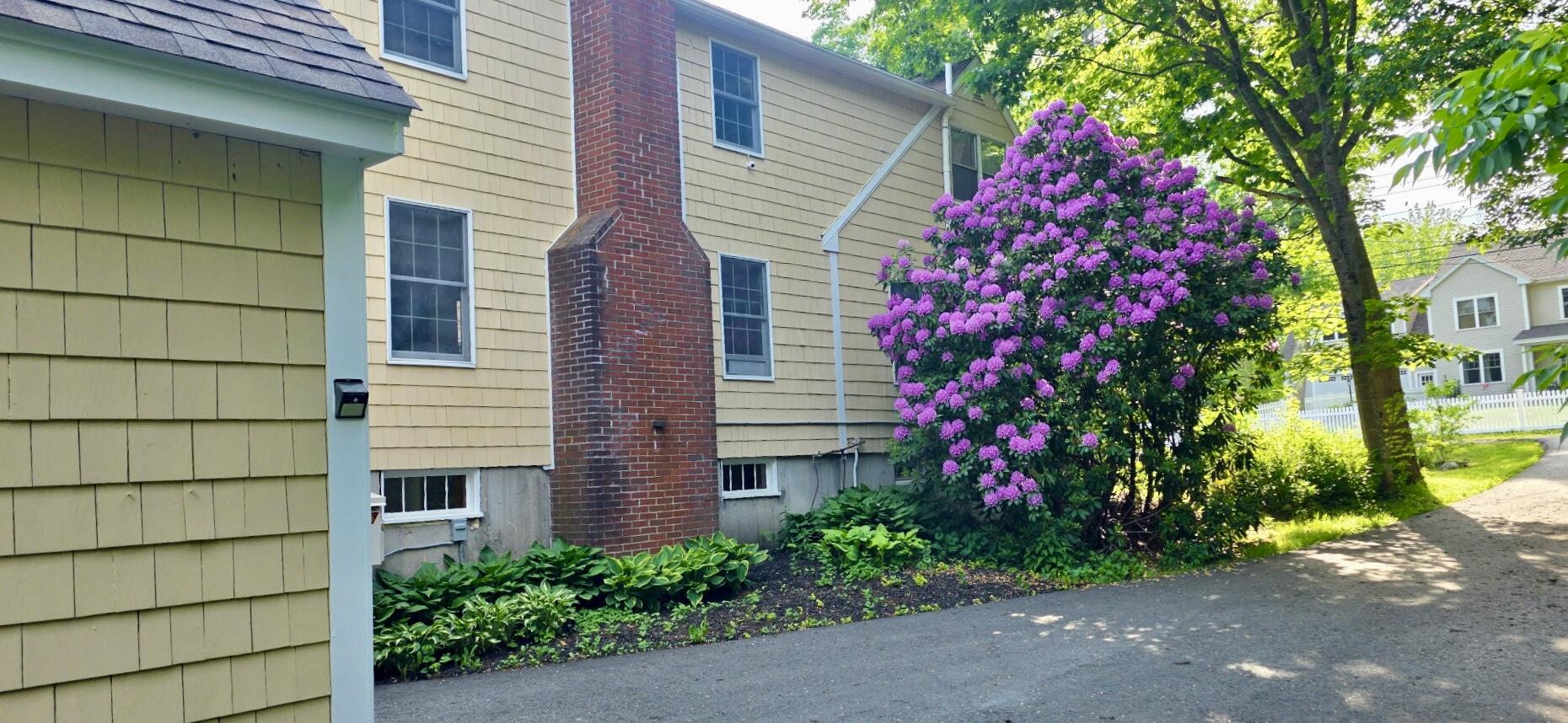 337 Middle Road Falmouth, ME 04105 - Photo 38 of 39 20260610_170201