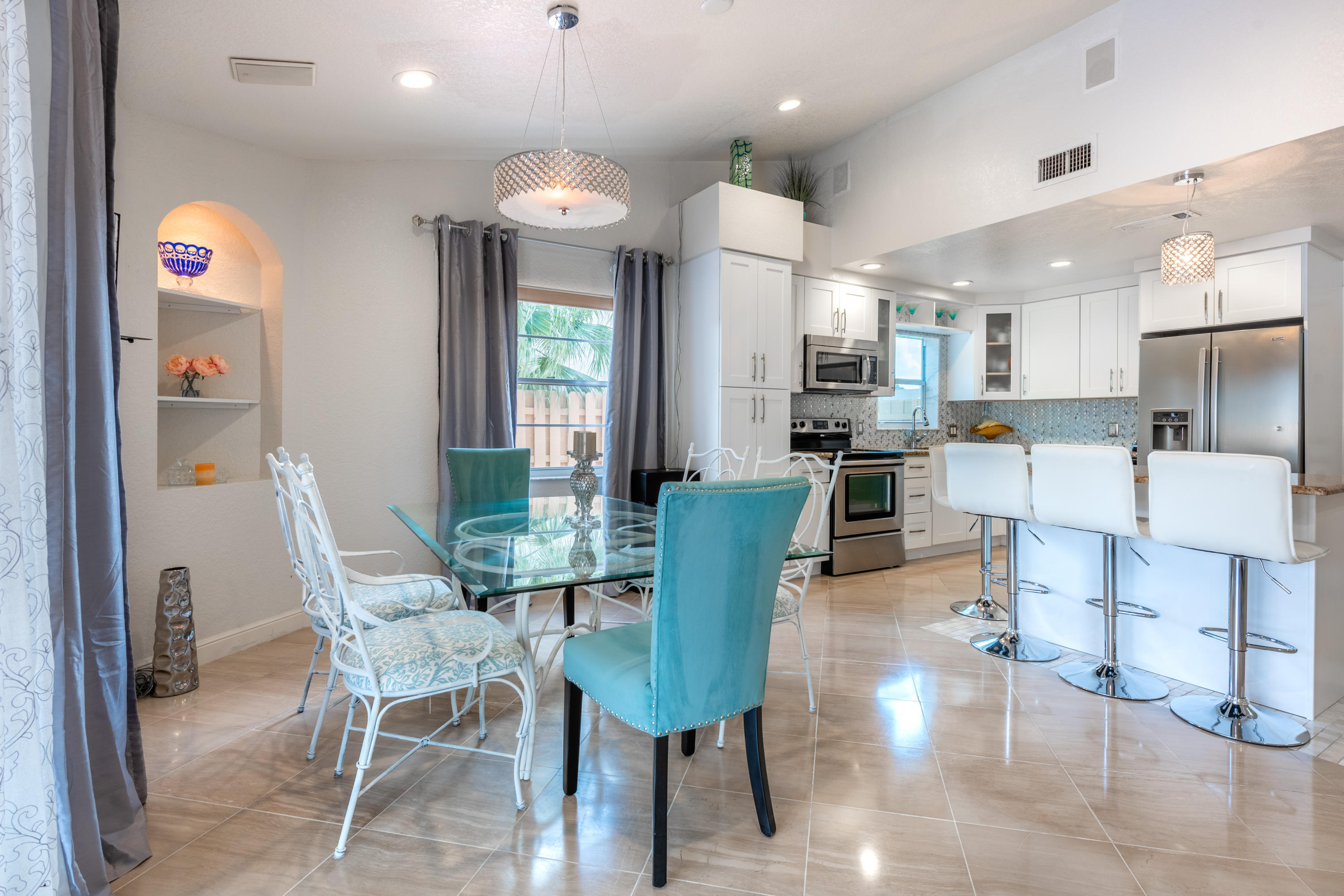 23103 Southwest 55th Avenue Boca Raton, FL 33433 - Photo 13 of 32 23103 sw 55th ave-16