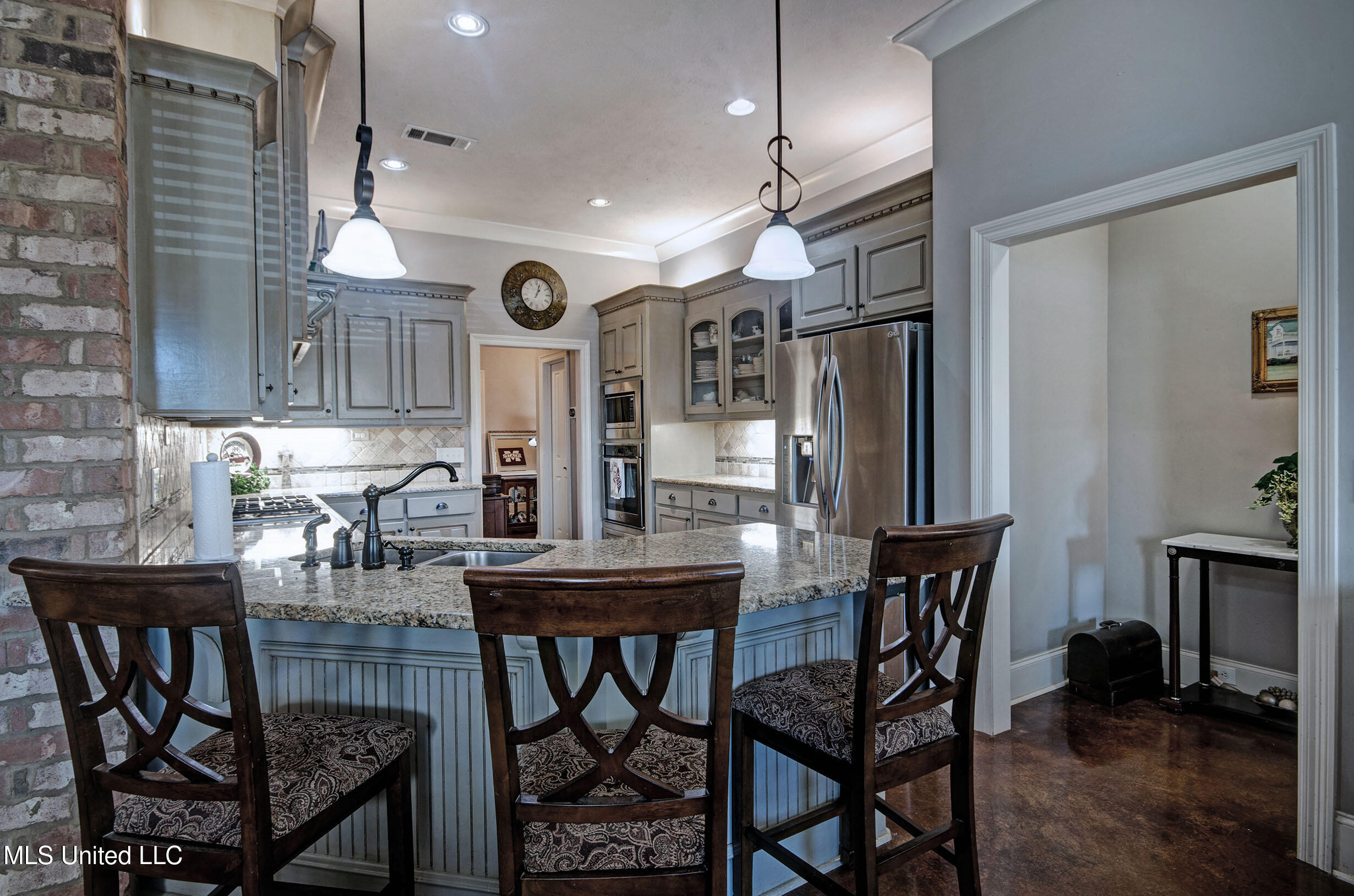 263 Clubview Circle Pearl, MS 39208 - Photo 9 of 30 IMGP3710_1_2