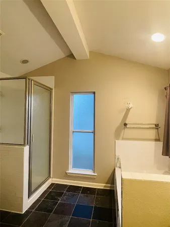 a view of utility room