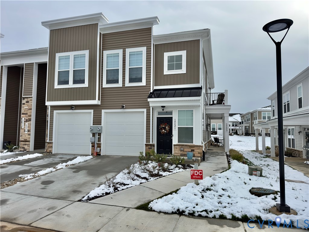 12423 Wescott Avenue Midlothian, VA 23112 - Photo 24 of 25 a living room with furniture and a fireplace