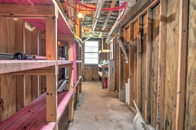 $1,200 | 108 Pellegrin Street, Chauvin, LA 70344