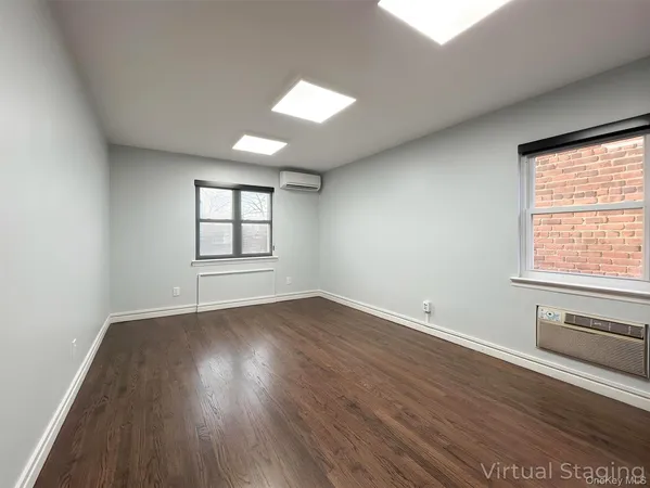 $3,300 | 27-30 Francis Lewis Boulevard | Murray Hill - Flushing