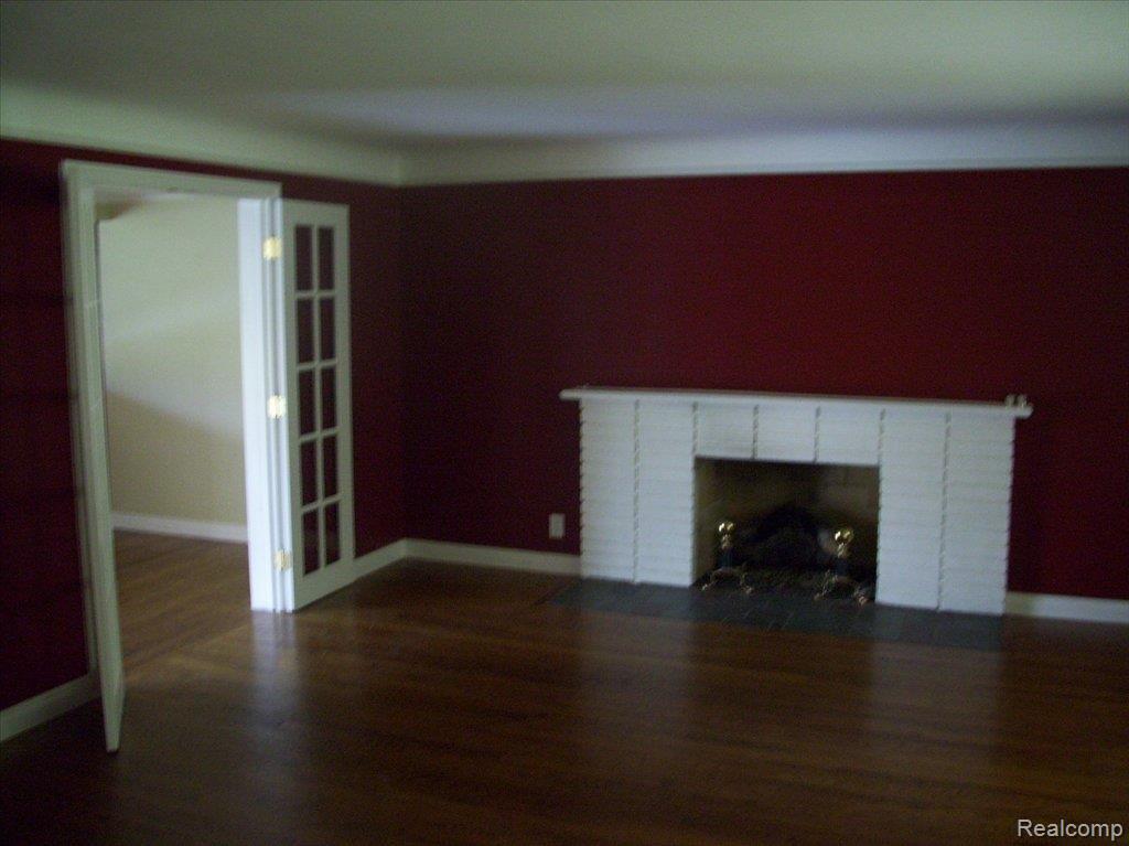 505 Cook Road Grosse Pointe, MI 48236 - Photo 4 of 4 Family Room