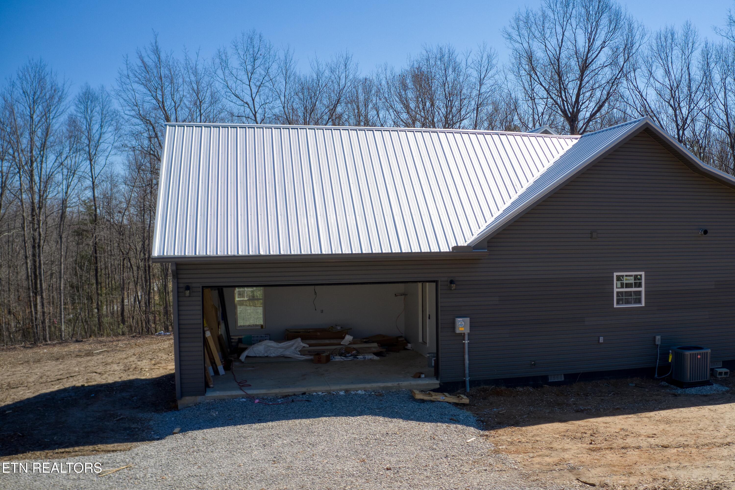 1230 Darrow Ridge Road Jamestown, TN 38556 - Photo 4 of 15 DJI_0363