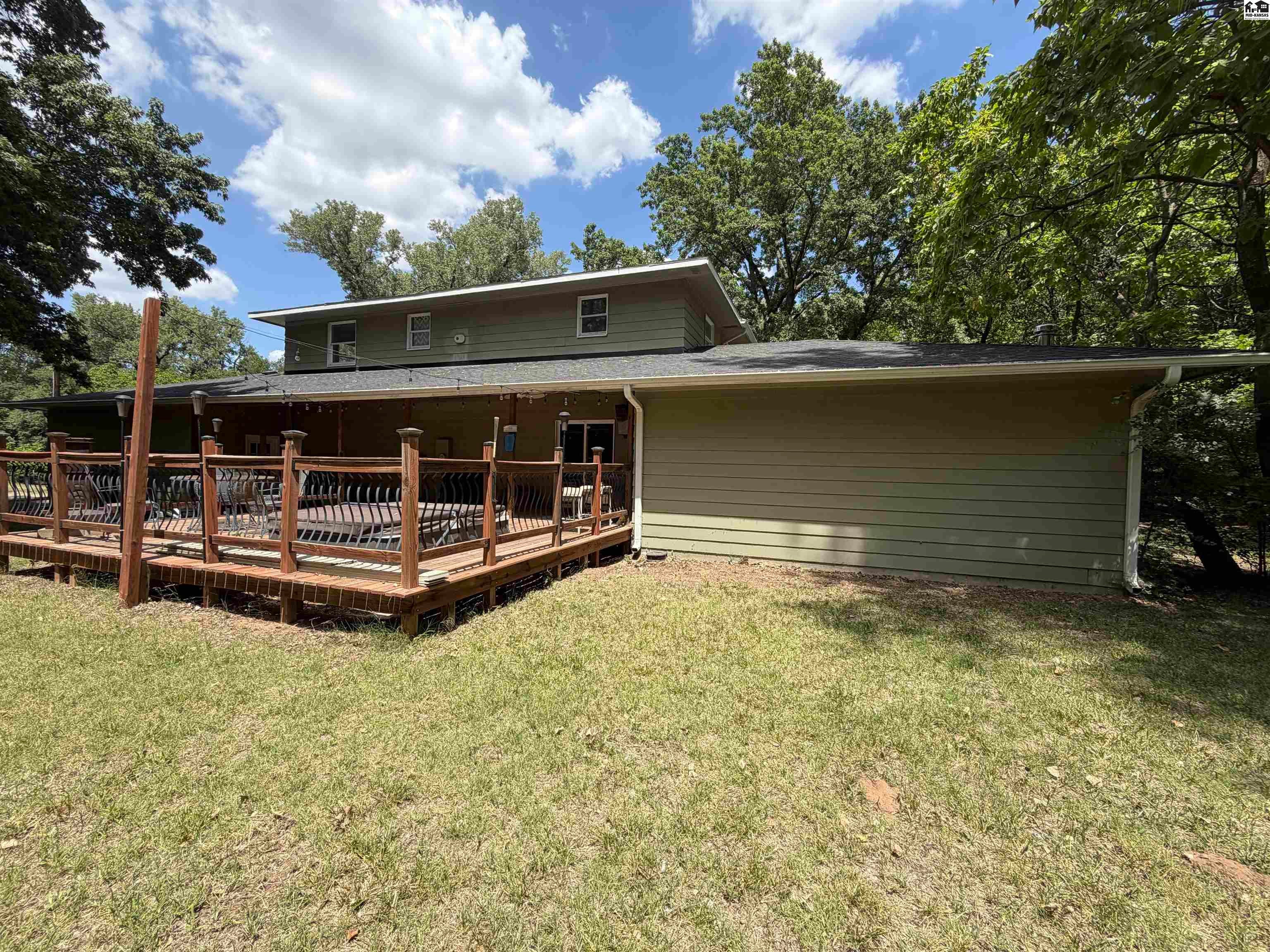 7017 Valley Road Hutchinson, KS 67502 - Photo 33 of 41 Gallery Image 33