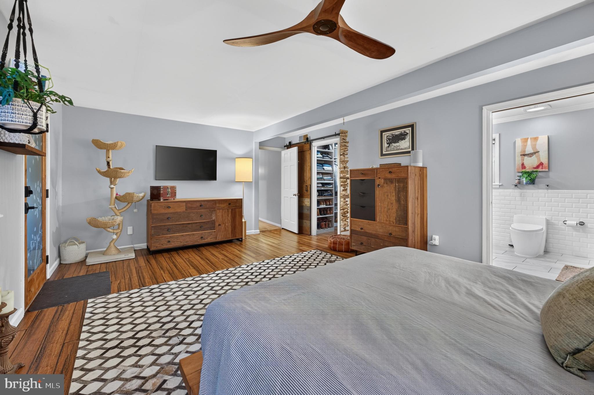 586 Coles Mill Road Haddonfield, NJ 08033 - Photo 26 of 66 Primary Bedroom