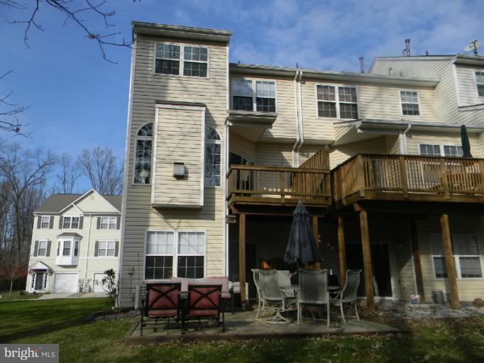 623 Trout Run Court Odenton, MD 21113 - Photo 14 of 30 Exterior (Rear)
