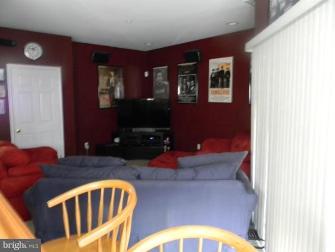 623 Trout Run Court Odenton, MD 21113 - Photo 6 of 30 Family Room