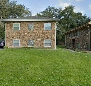 $1,250 | 29 Greenwood Street, Unit A, Glen Ellyn, IL 60137