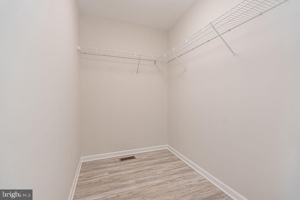 36244 Beaver Dam Road Frankford, DE 19945 - Photo 27 of 56 Primary Closet
