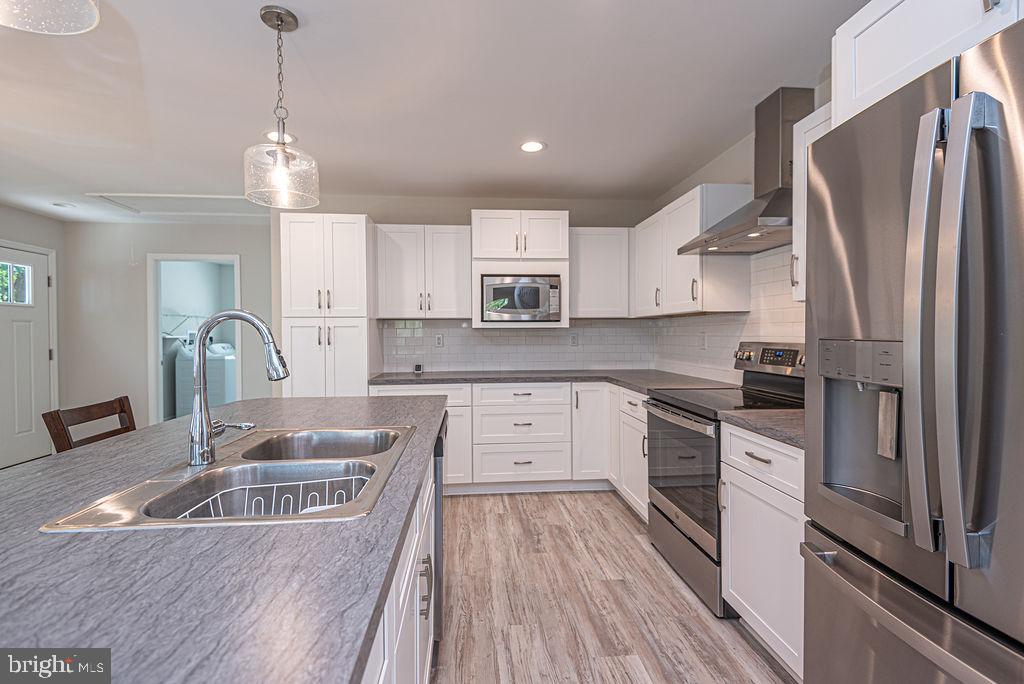 36244 Beaver Dam Road Frankford, DE 19945 - Photo 6 of 56 Kitchen