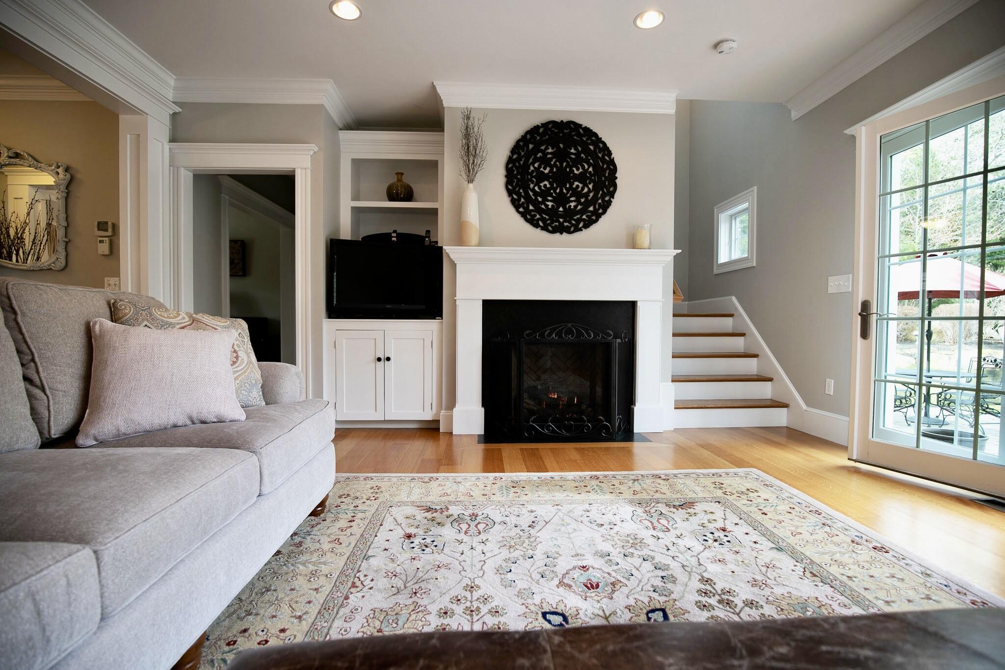 7 Riddle Hill Road Falmouth, MA 02540 - Photo 12 of 38 Living Room